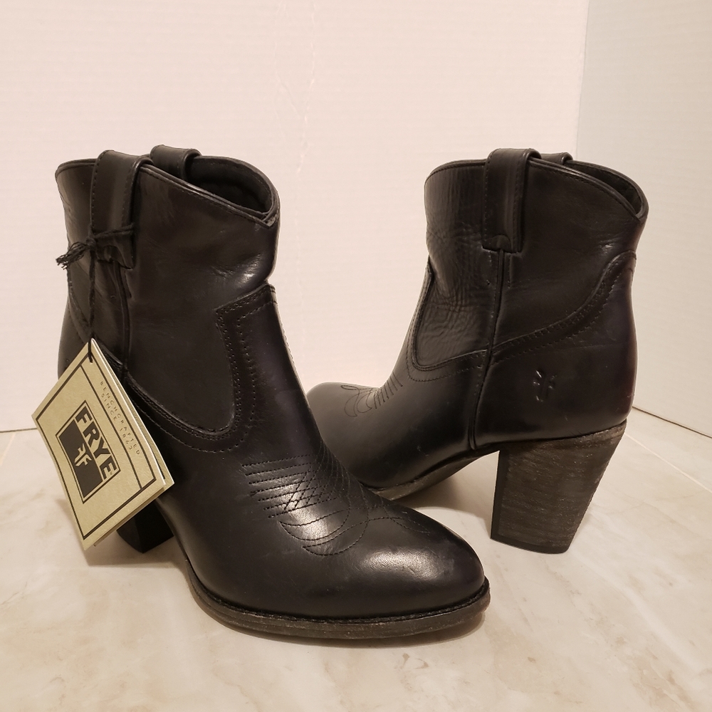 Frye Ilana Short Leather Pullon Boots NEW